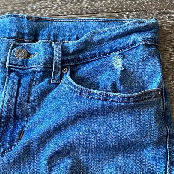 Levis Shorts Women’s Size 30 Blue Jean Distressed - Picture 4 of 13
